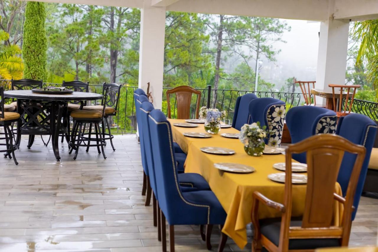 Hotel Cocoview, Bar & Restaurante Вайе ди Анхелес Екстериор снимка