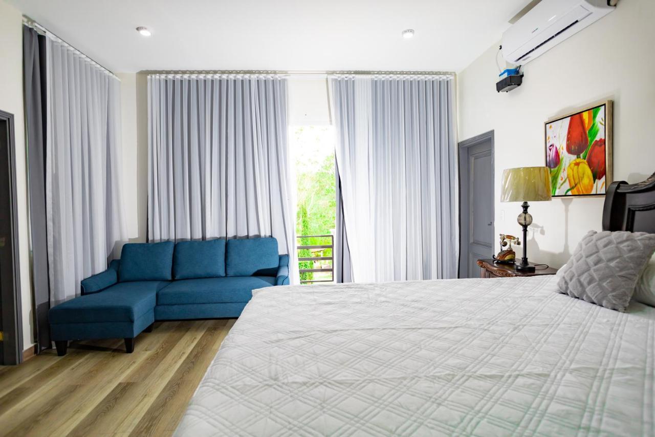 Hotel Cocoview, Bar & Restaurante Вайе ди Анхелес Екстериор снимка