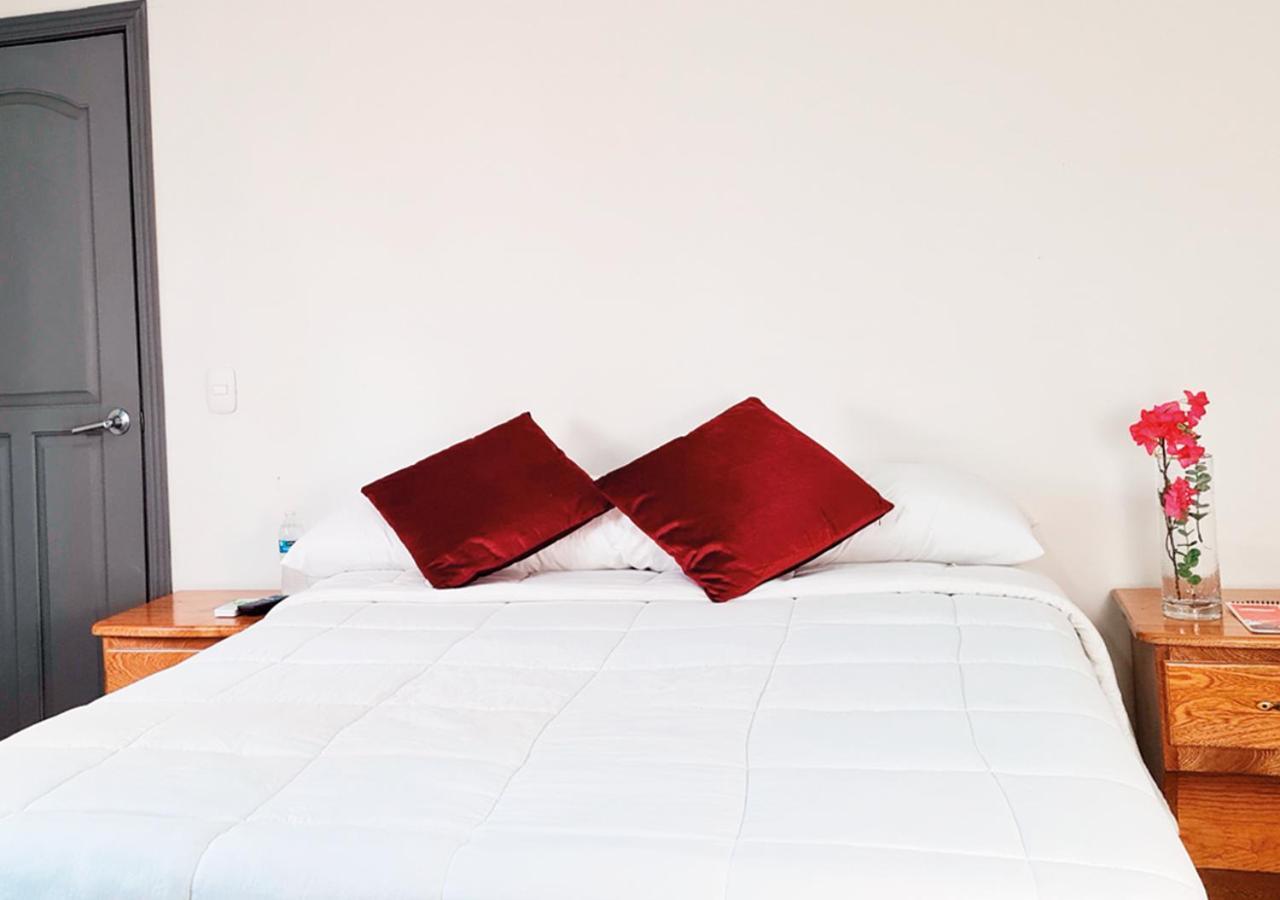 Hotel Cocoview, Bar & Restaurante Вайе ди Анхелес Екстериор снимка